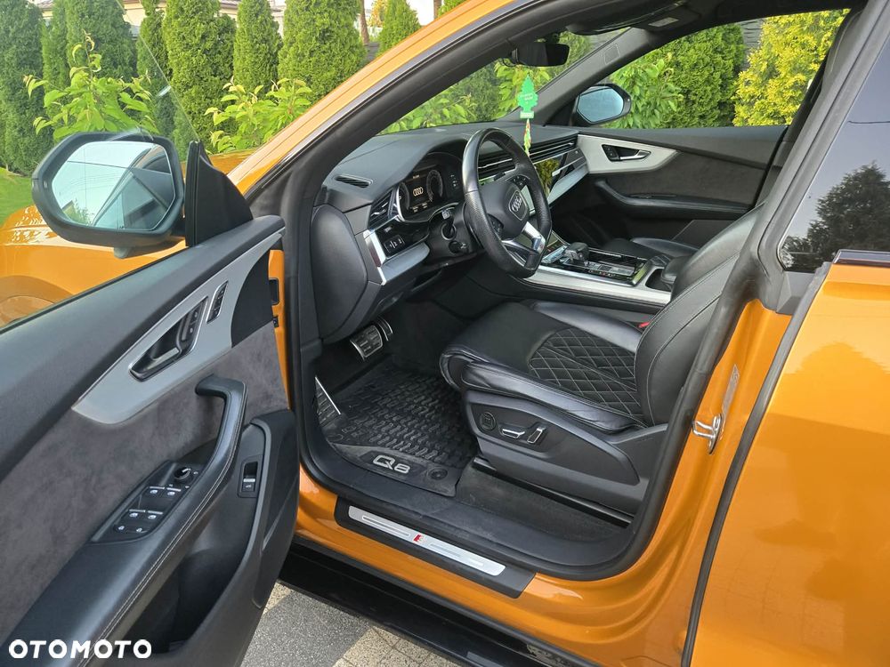 Audi Q8 - 11