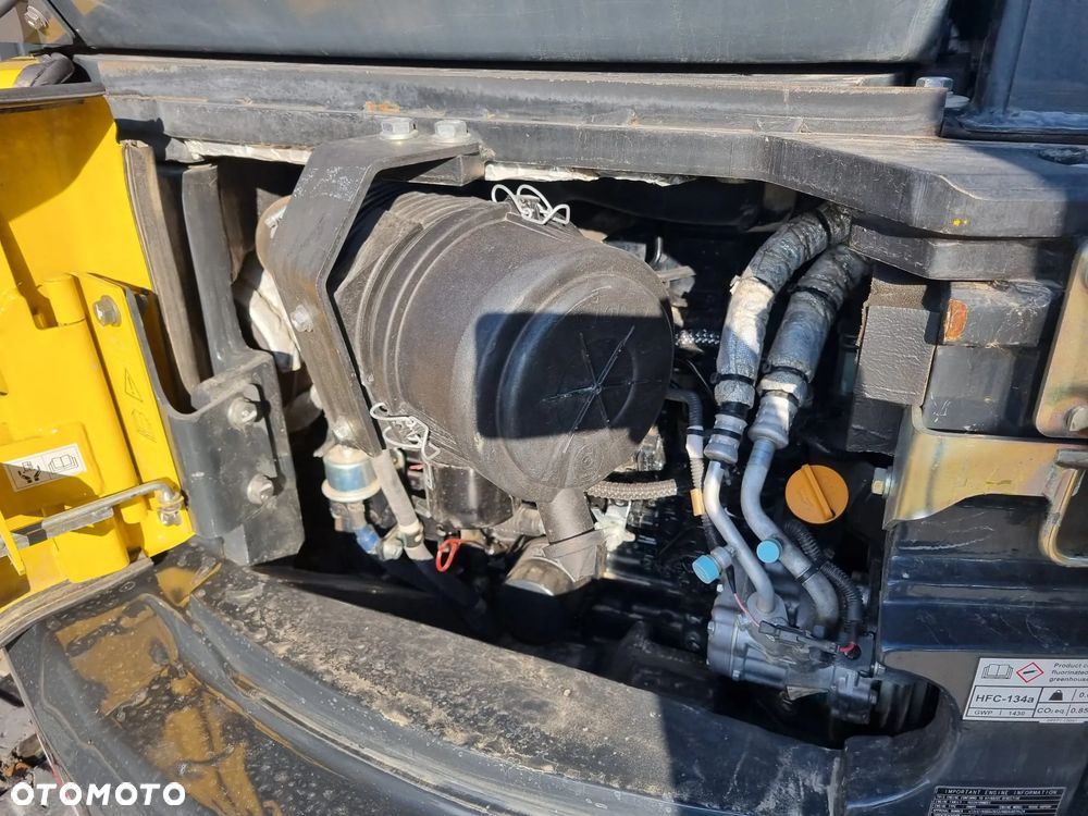 Komatsu PC55MR - 7