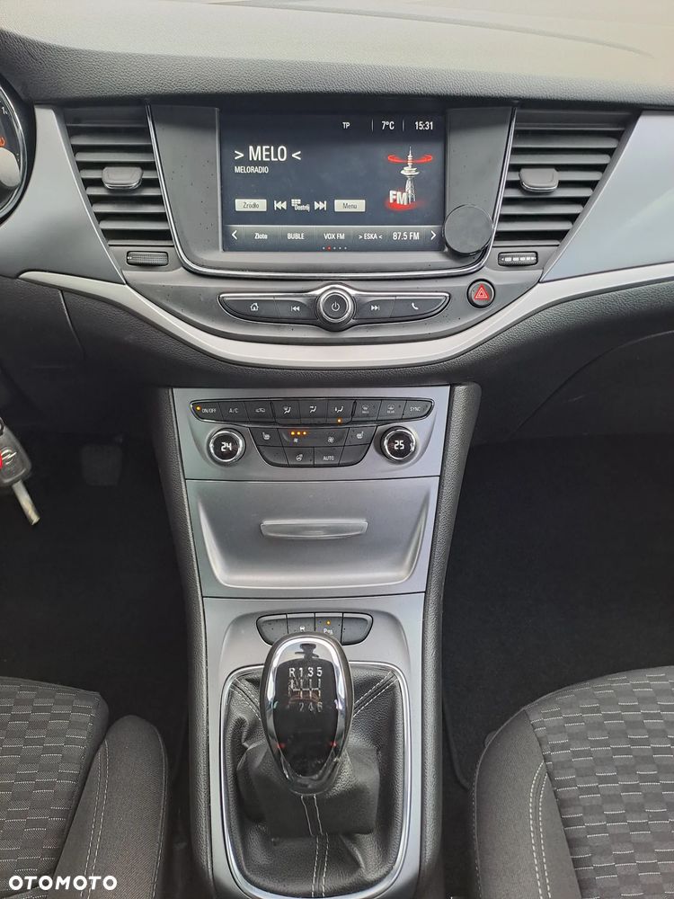 Opel Astra - 17