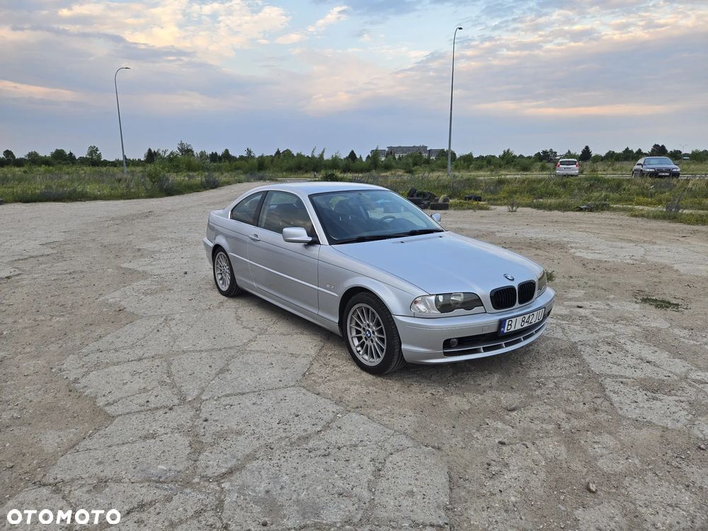 BMW Seria 3 323Ci - 7