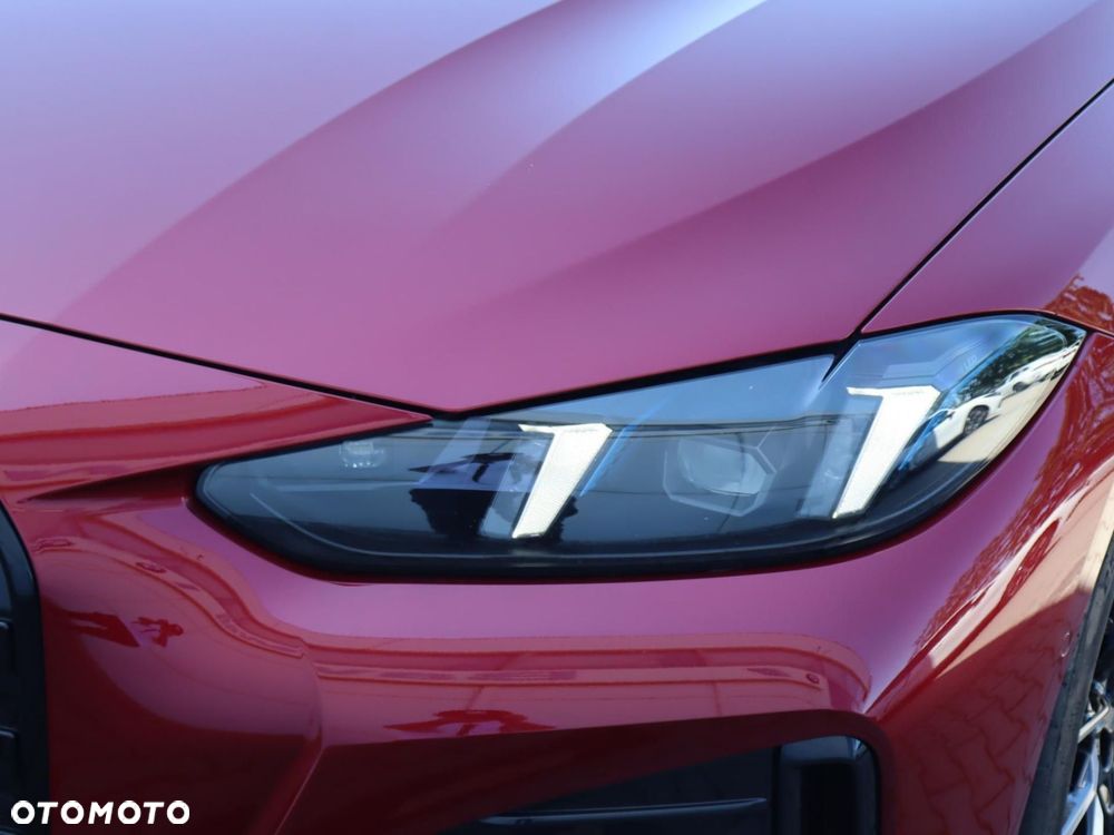 BMW i4 - 23