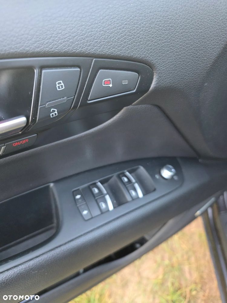 Audi Q7 3.0 TFSI Quattro Tiptr - 9