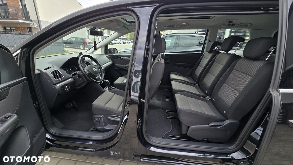 Volkswagen Sharan 2.0 TSI DSG Highline - 32