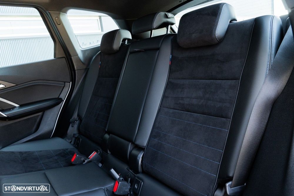 BMW iX1 xDrive30 Pack Desportivo M - 10