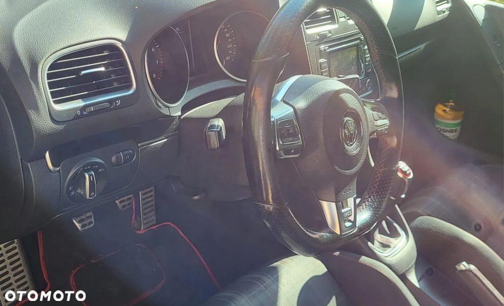 Volkswagen Golf VI 2.0 TSI GTI - 9