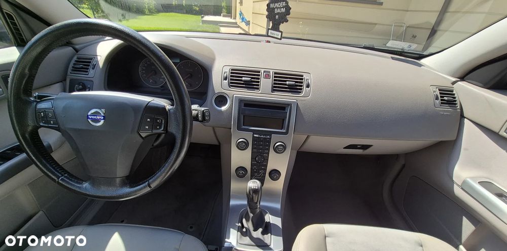 Volvo V50 2.0D Momentum - 15