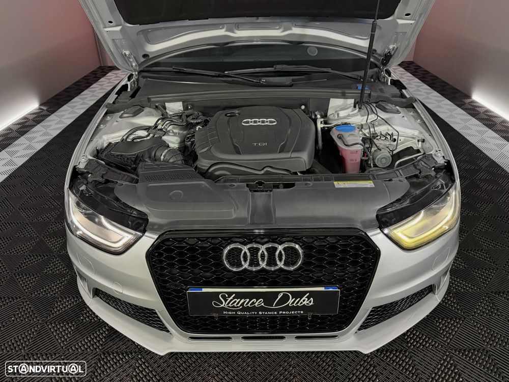 Audi A4 Avant 2.0 TDI DPF S line Sport Pack - 18