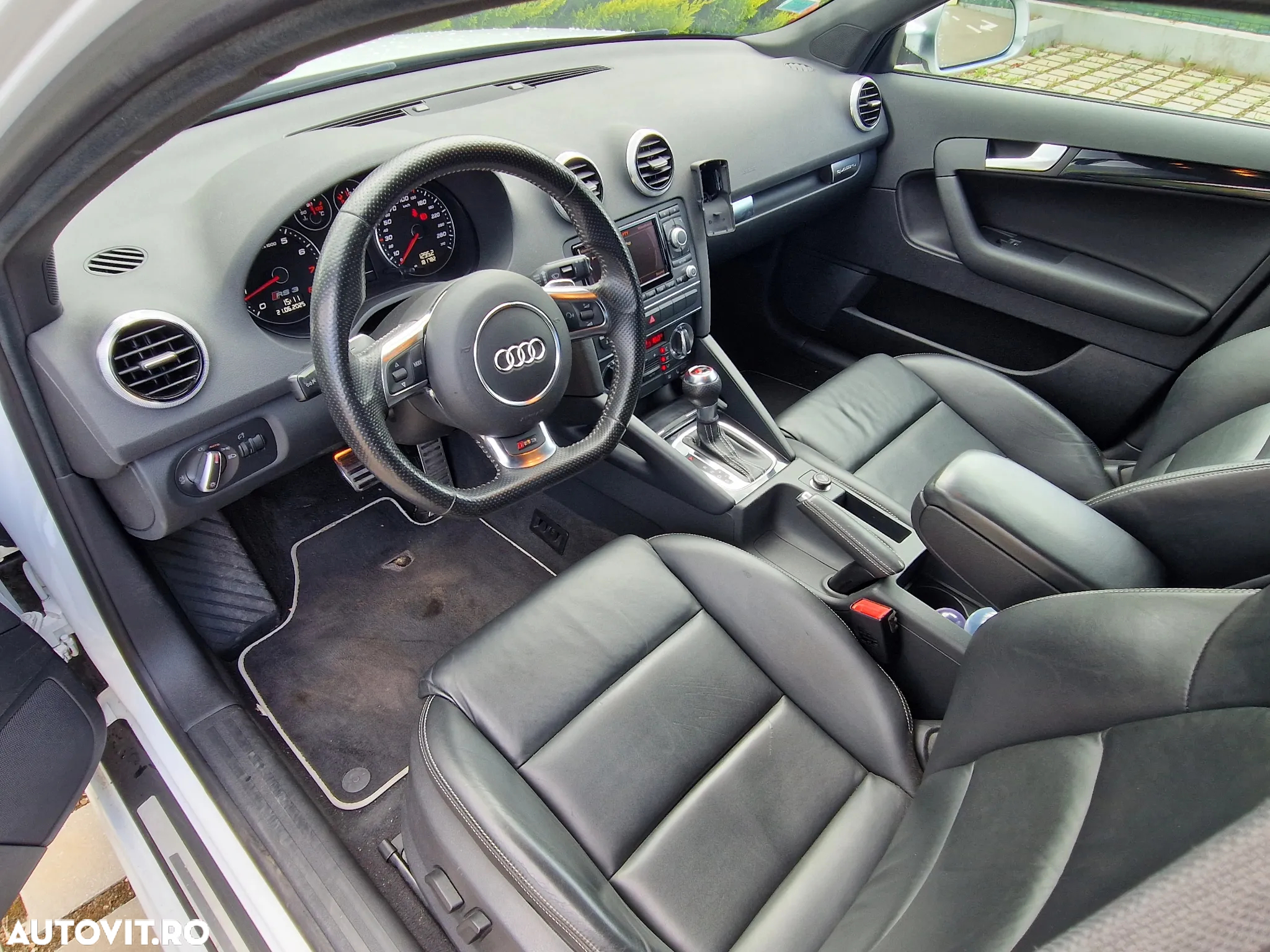 Audi RS3 Sportback S tronic - 8