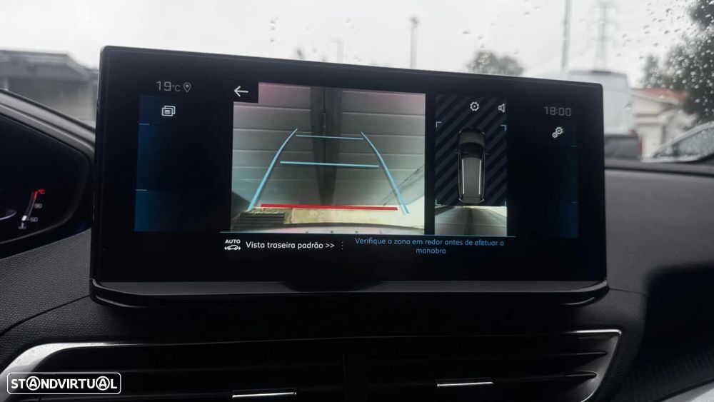 Peugeot 5008 1.2 Hybrid Allure Pack e-DCS6 - 25
