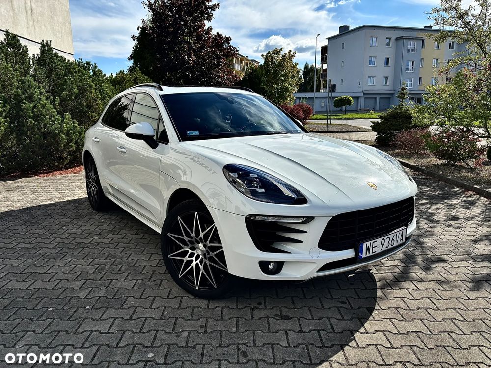 Porsche Macan - 1