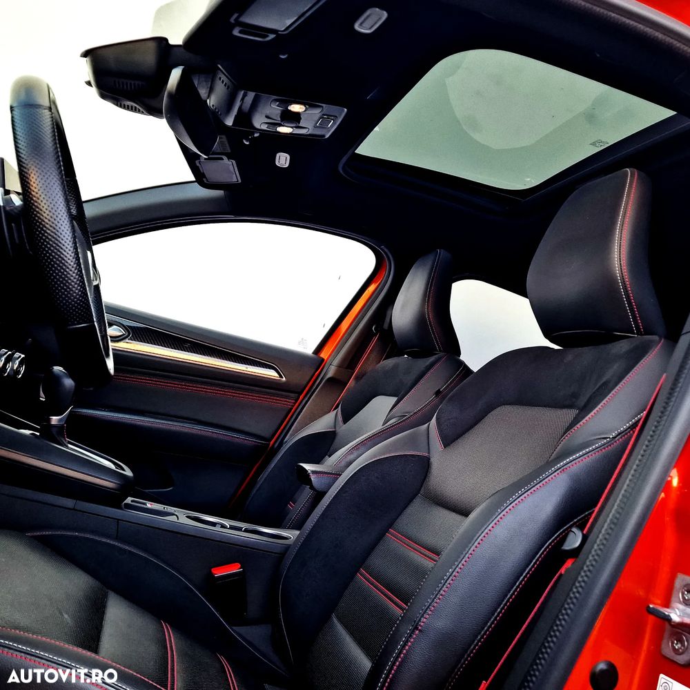 Renault Arkana MHEV 160 EDC RS Line - 12