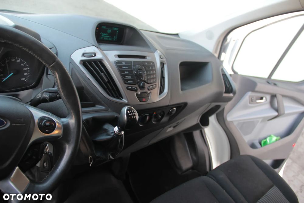 Ford Transit Custom Long - 29