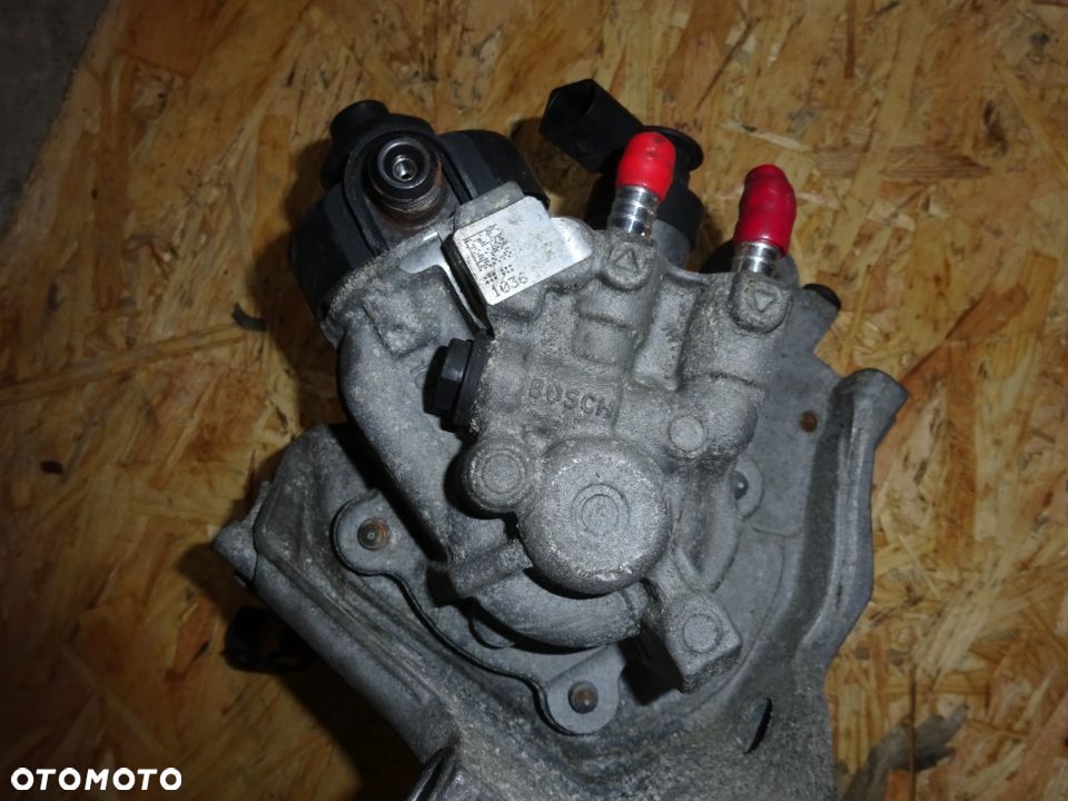 pompa paliwa wtryskowa 2.0 tdi audi vw 04l130755d - 2