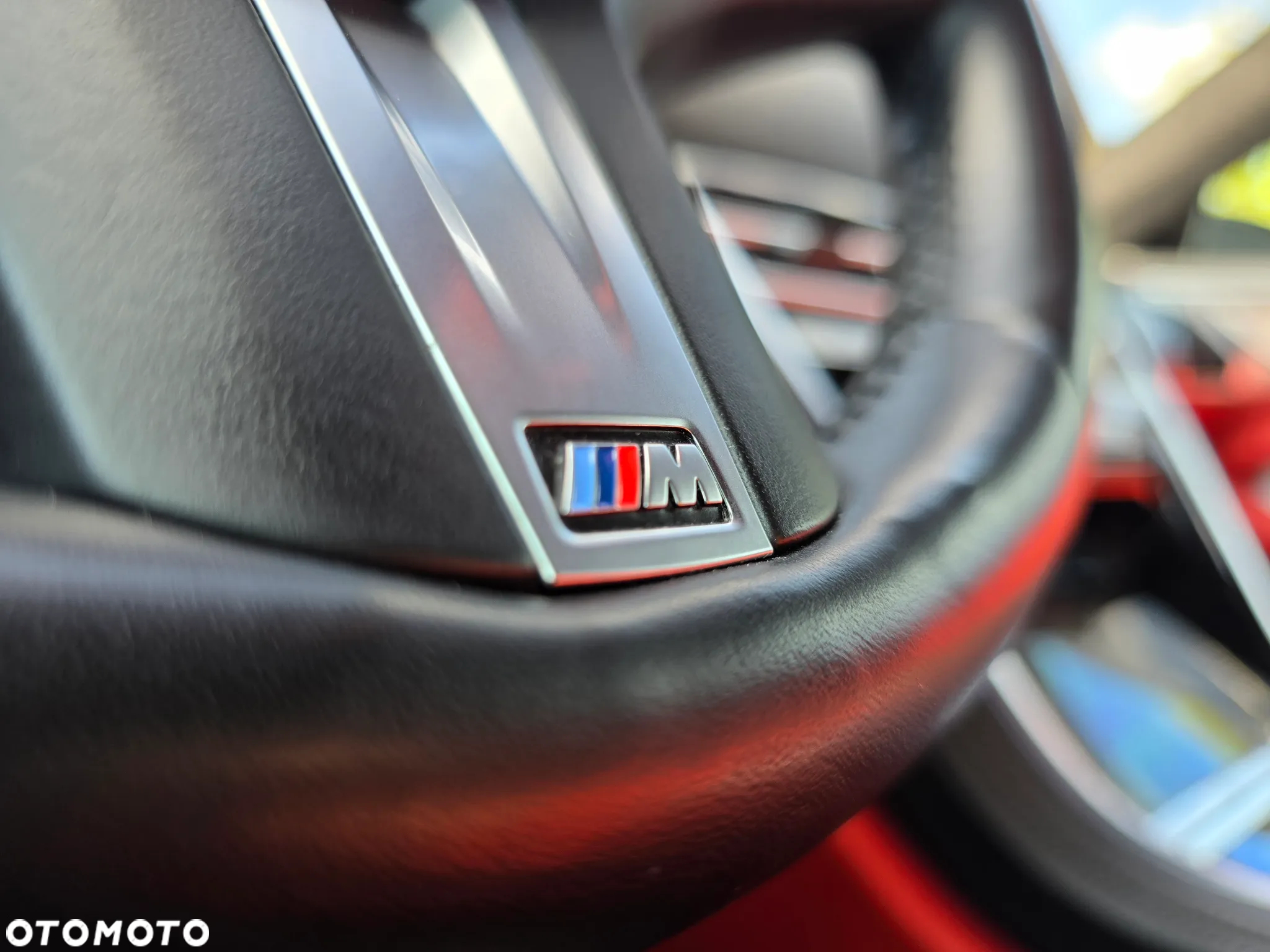 BMW Seria 8 M850i xDrive - 27