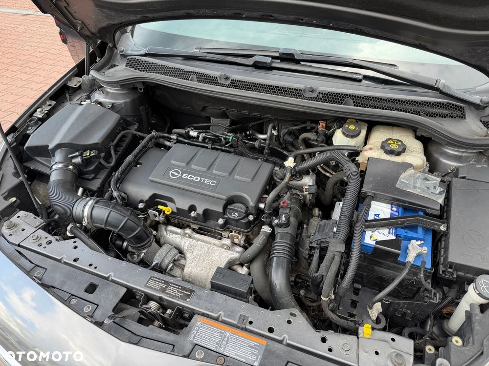 Opel Astra 1.4 Turbo Active - 23