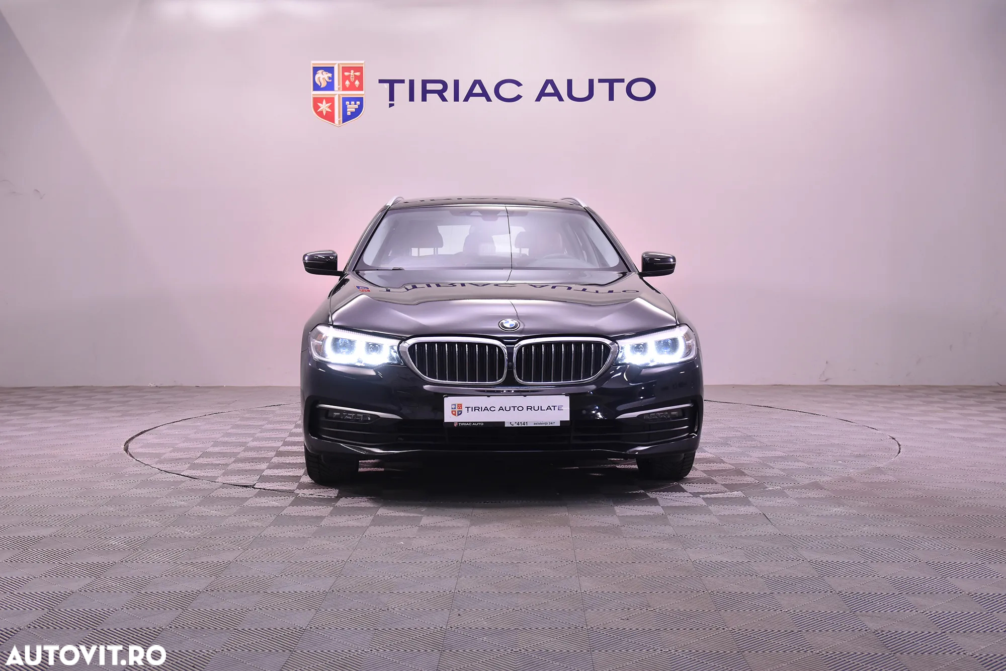 BMW Seria 5 520d Touring Aut. - 8