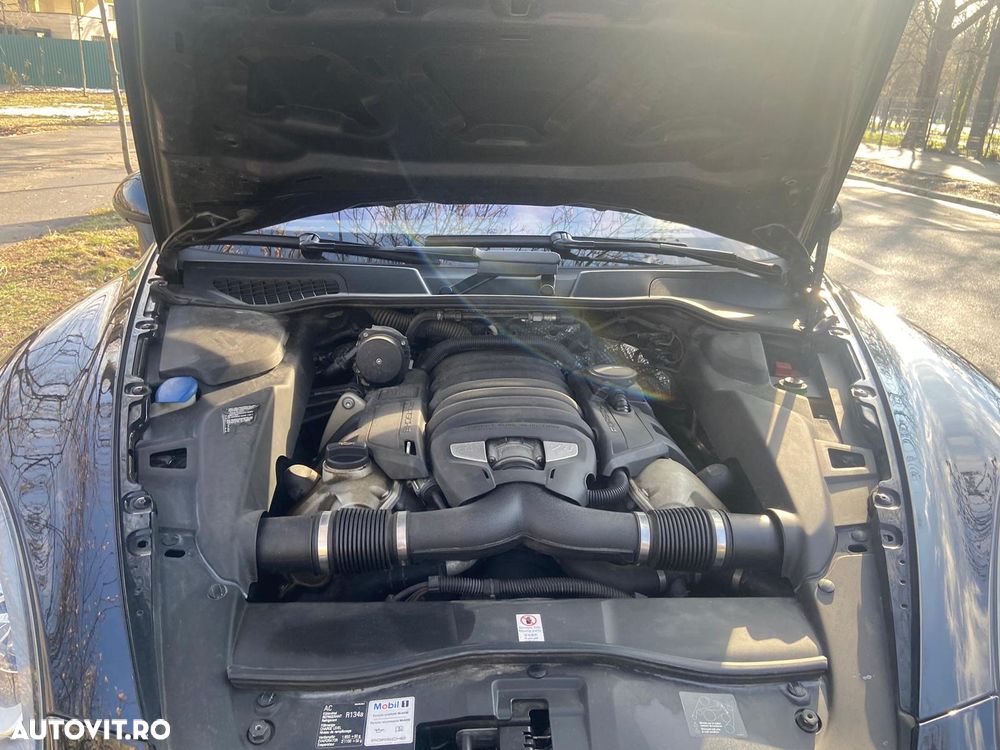 Porsche Cayenne - 13