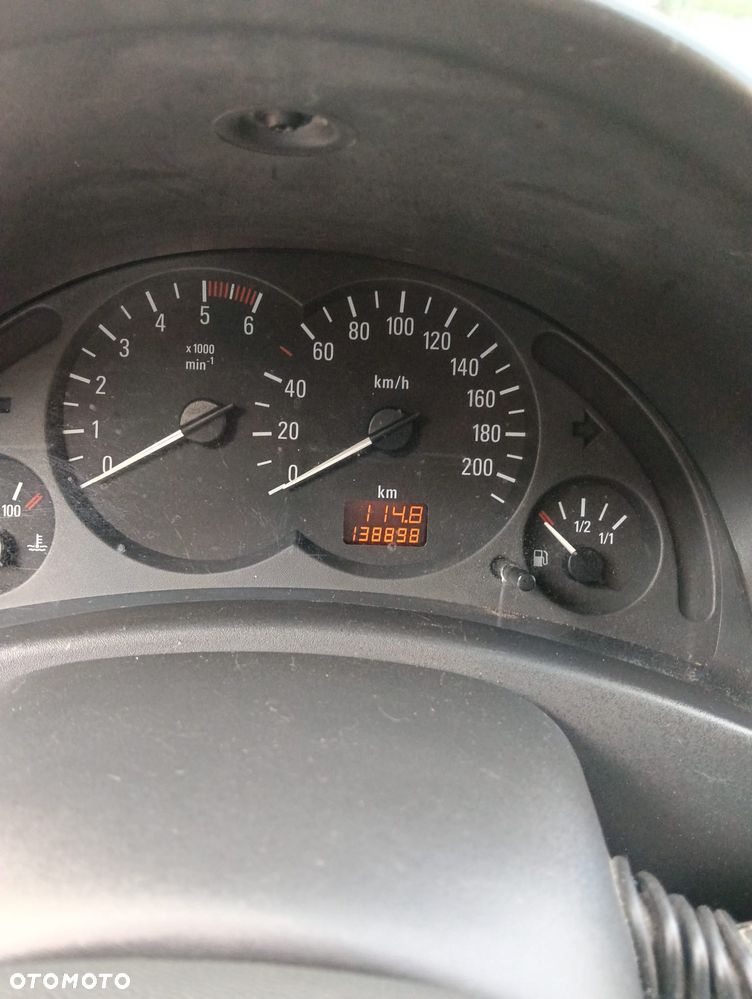 Opel Combo - 12