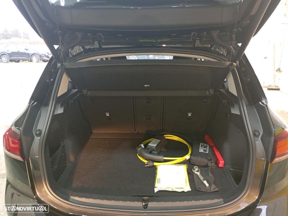 BMW 214 Active Tourer - 10