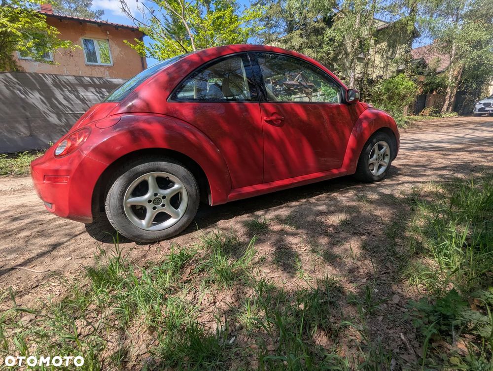Volkswagen New Beetle - 15