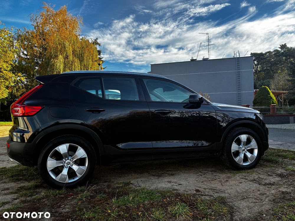 Volvo XC 40 T3 Momentum Core - 3