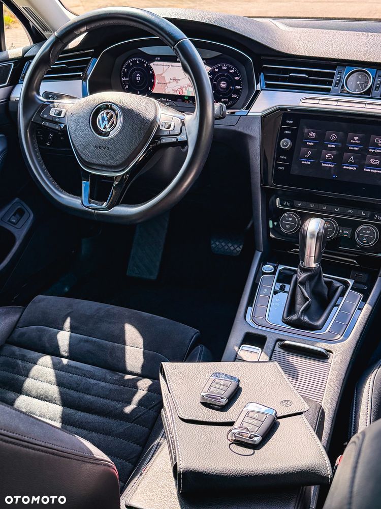 Volkswagen Passat 1.5 TSI OPF DSG Highline - 8