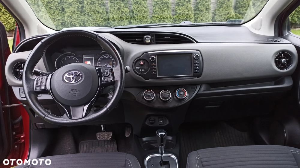 Toyota Yaris 1.5 Premium CVT - 7