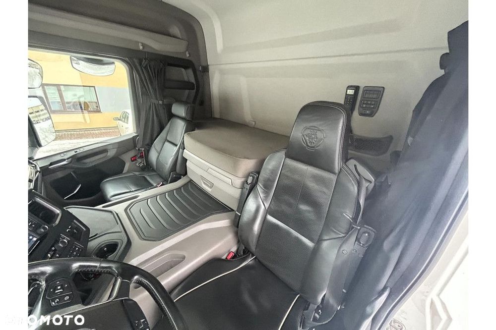 Scania P320 4X2 EURO6 + CARRIER + SIDE OPENING - 18