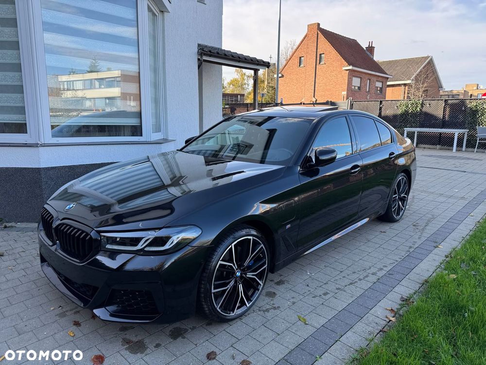 BMW Seria 5 530e xDrive M Sport sport - 4
