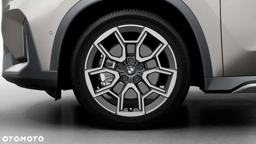 BMW X1 sDrive20i mHEV xLine - 10