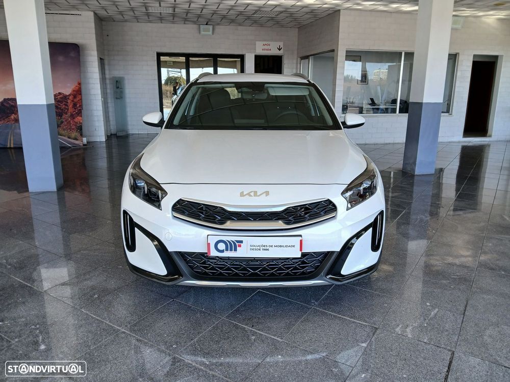 Kia XCeed 1.0 T-GDI Dynamic - 11