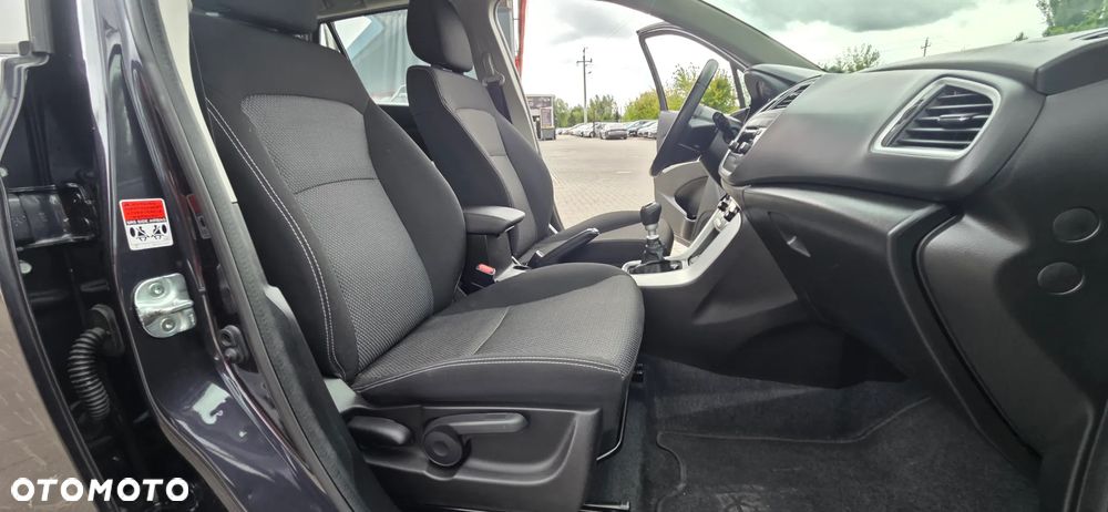 Suzuki SX4 S-Cross 1.6 DDiS 4x2 Comfort - 38