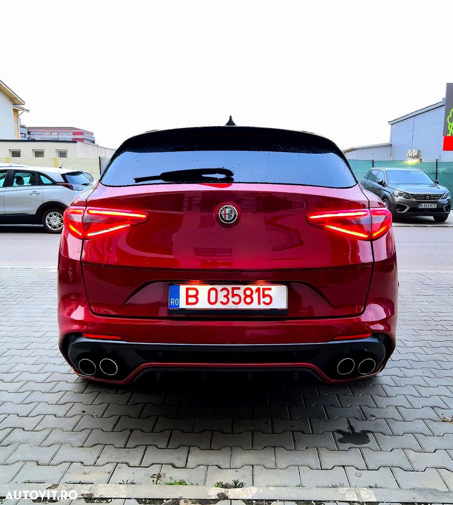 Alfa Romeo Stelvio 2.9 V6 Turbo AWD AT8 Quadrifoglio - 10