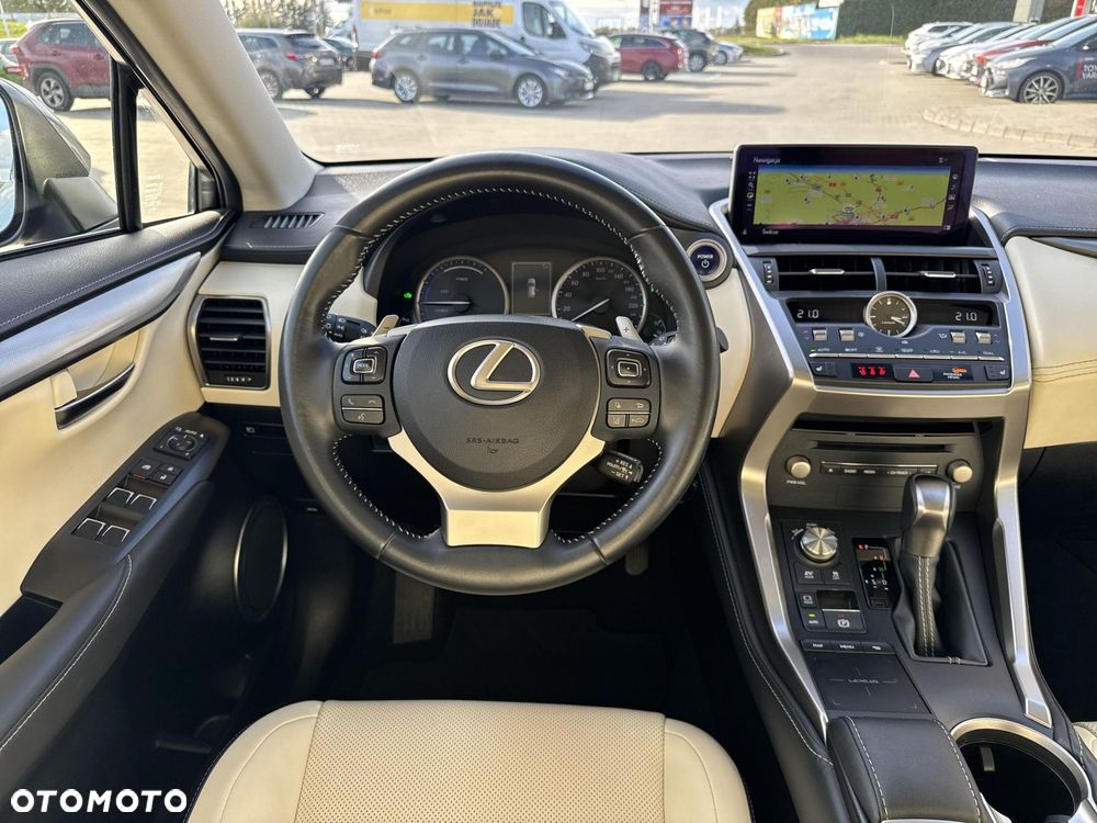 Lexus NX - 12