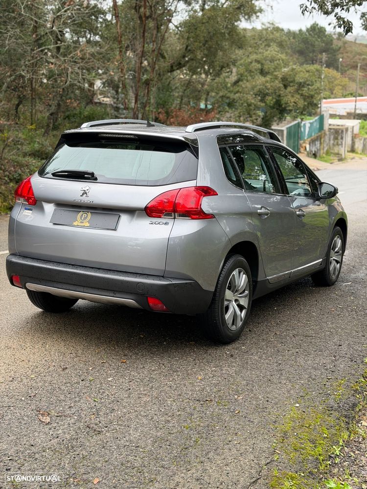 Peugeot 2008 1.2 PureTech Allure EAT6 - 6