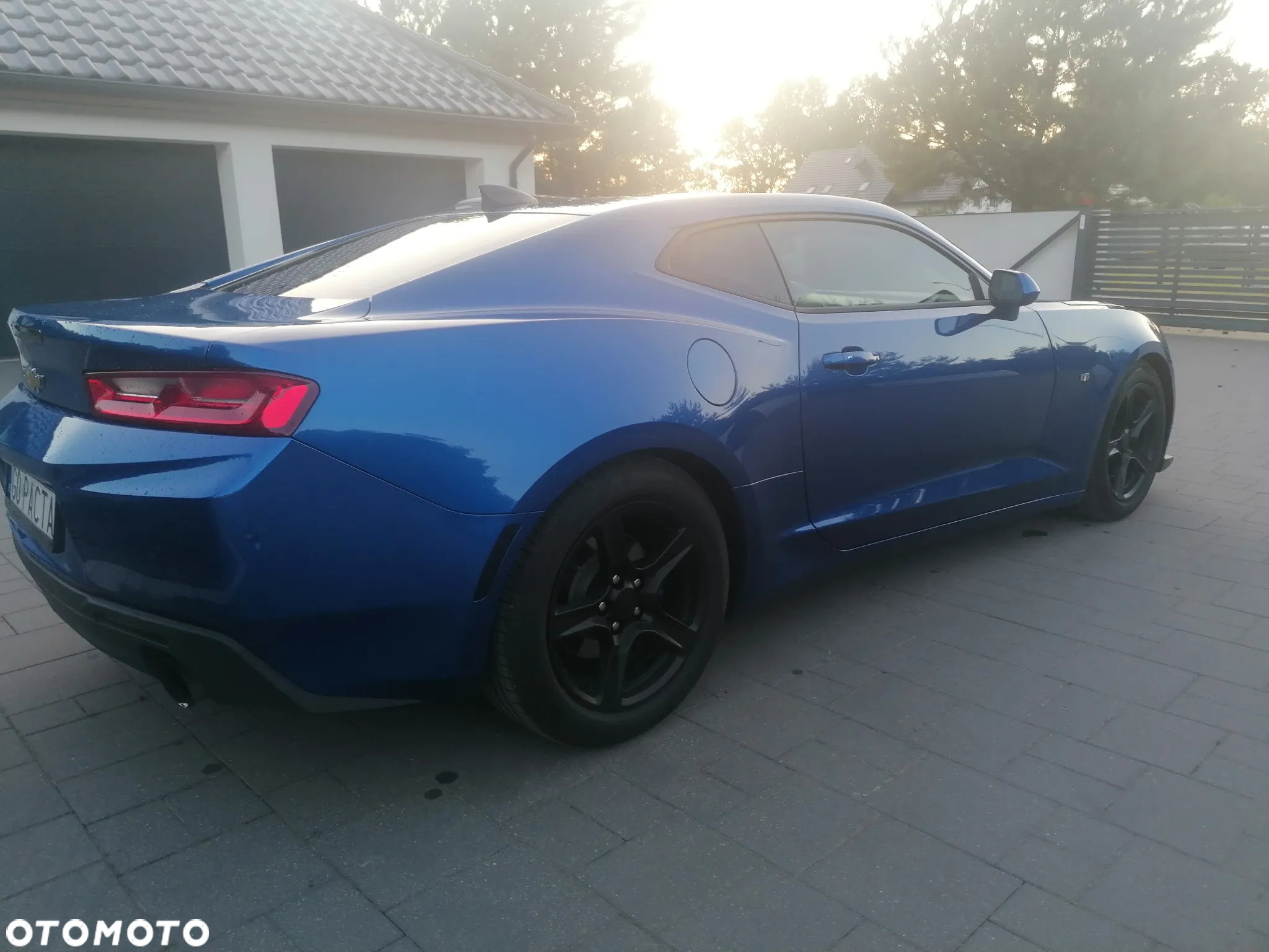 Chevrolet Camaro Coupe 2.0 - 5