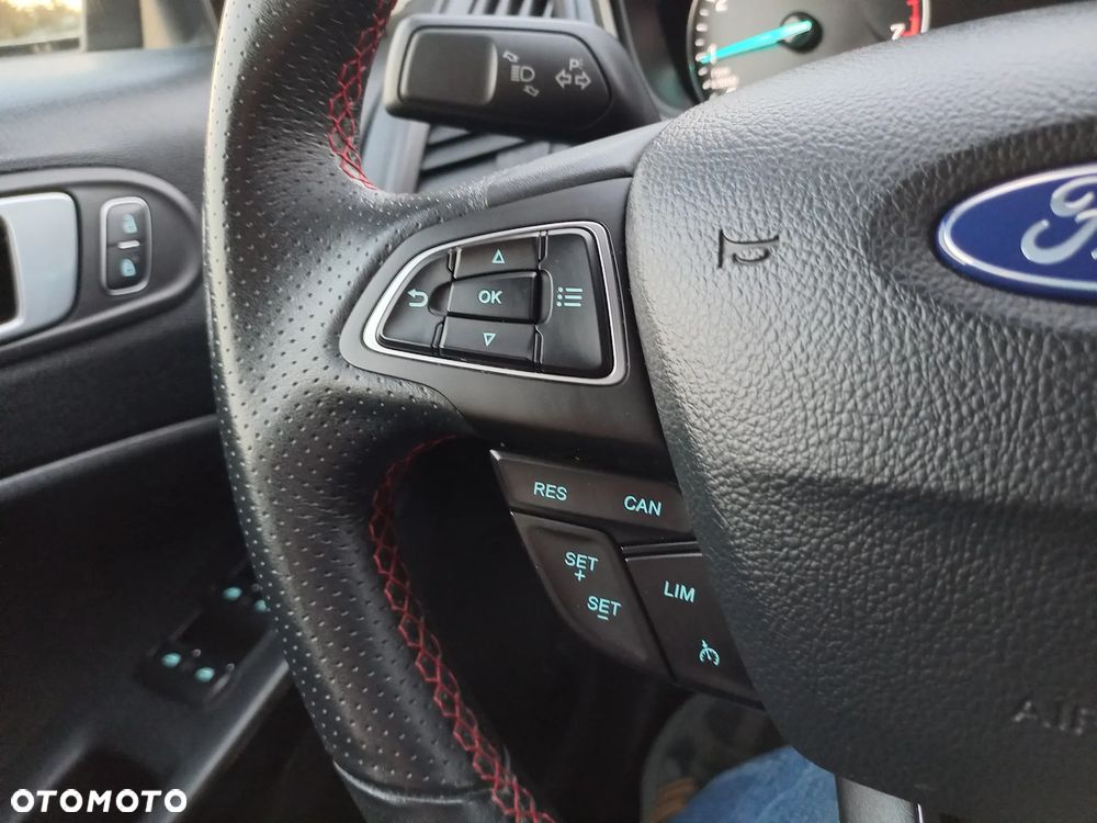 Ford EcoSport 1.0 EcoBoost ST-LINE - 24