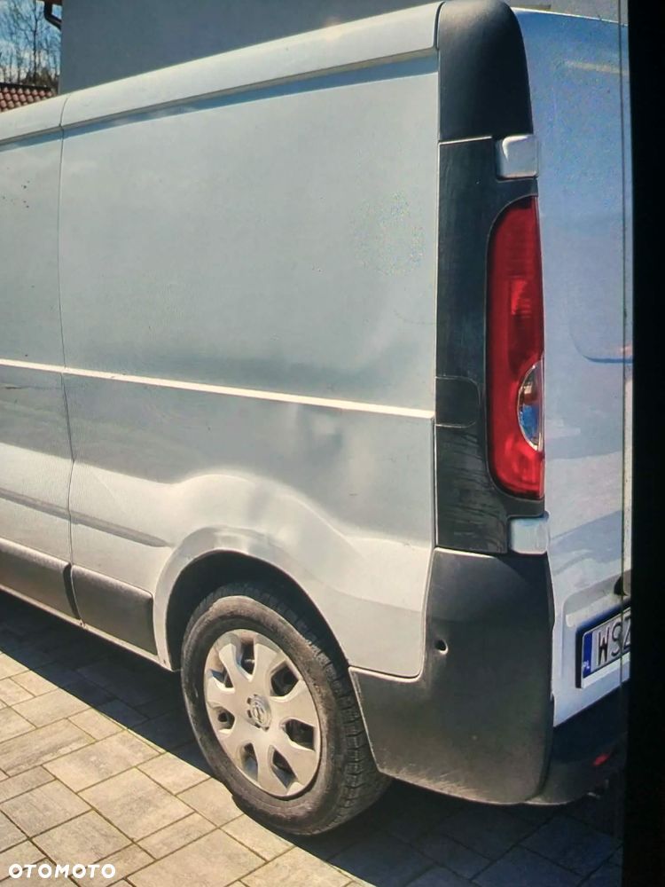 Opel VIVARO - 11