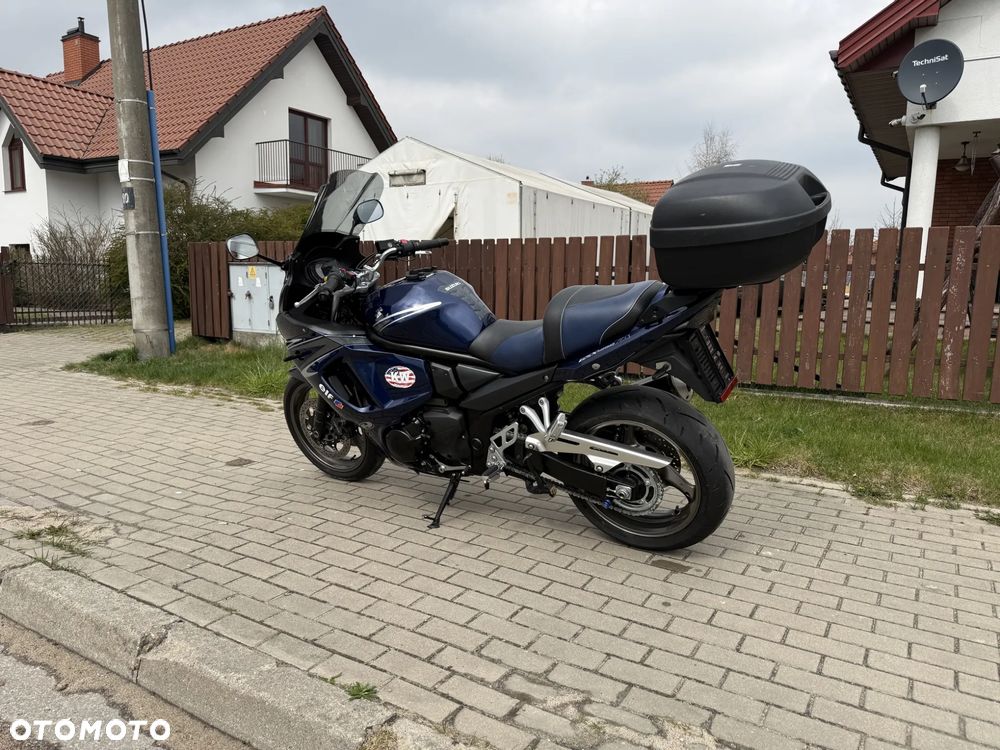 Suzuki GSX - 5