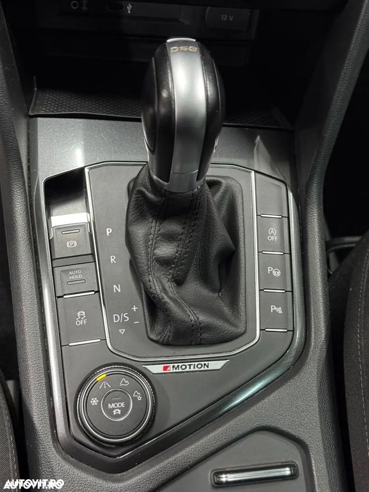 Volkswagen Tiguan - 10