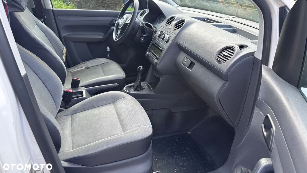 Volkswagen Caddy - 24