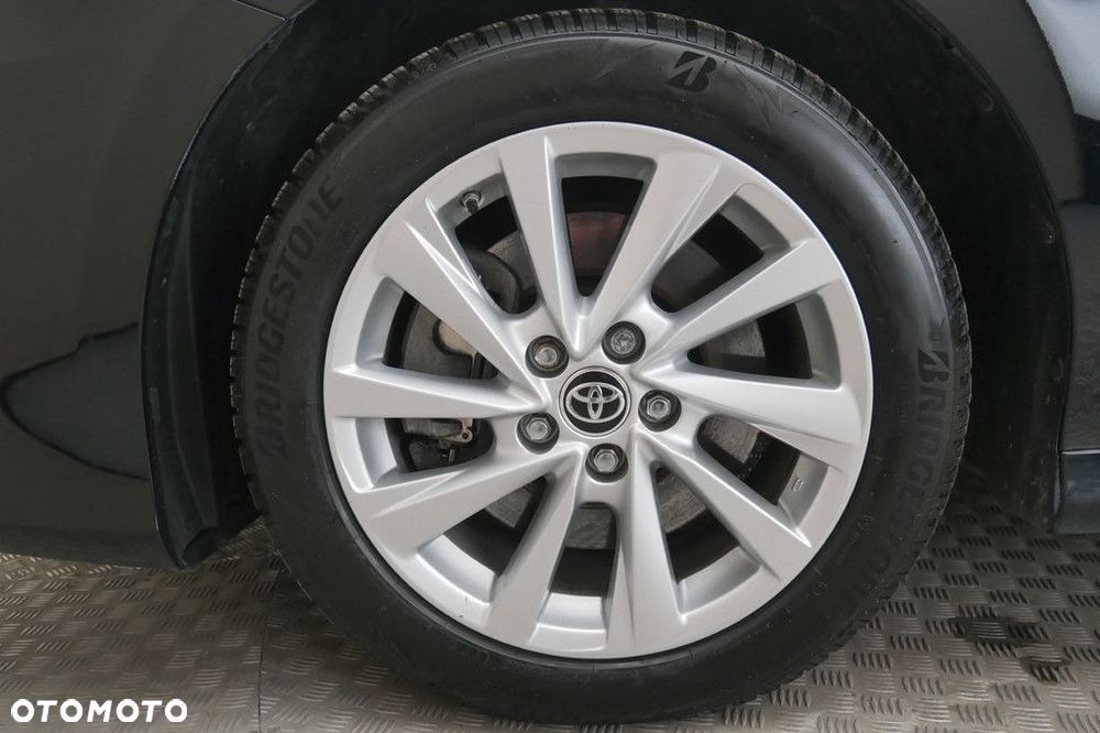 Toyota Camry 2.5 Hybrid Comfort CVT - 14