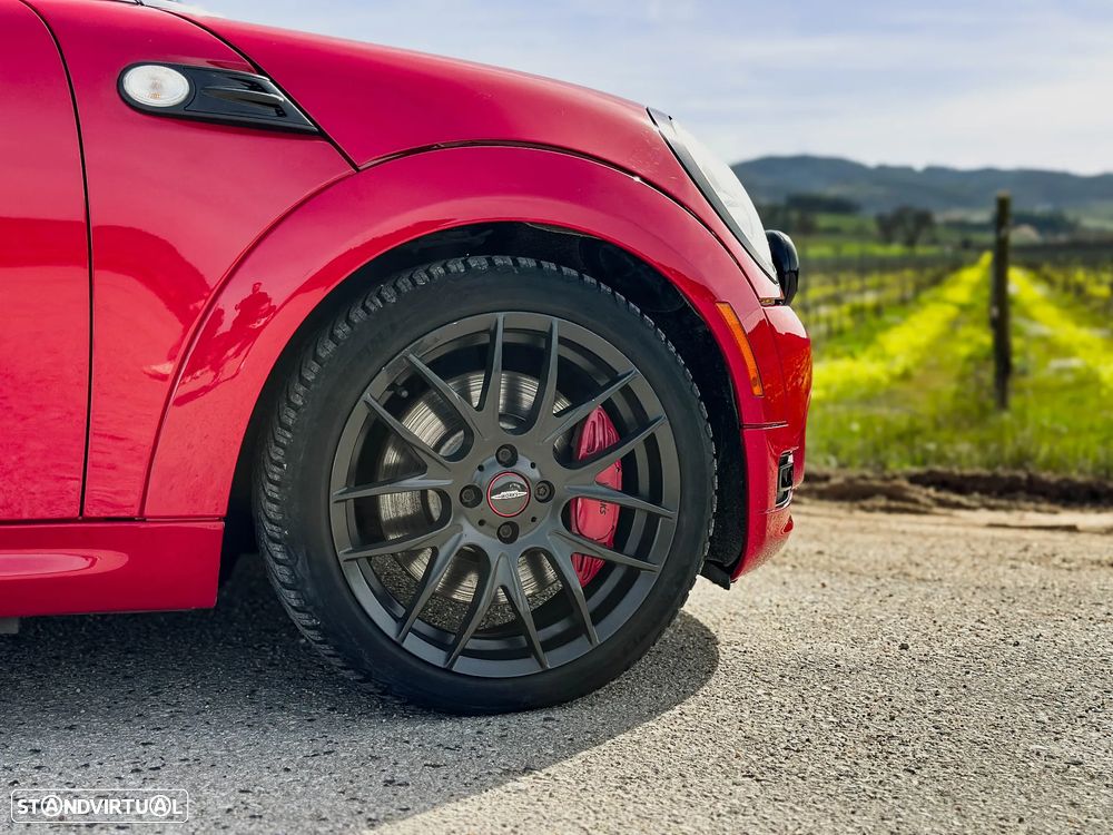 MINI 3 Portas John Cooper Works - 23
