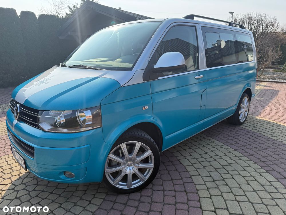 Volkswagen Multivan - 9