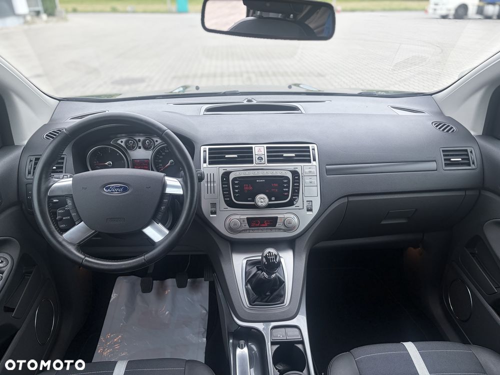 Ford Kuga - 6
