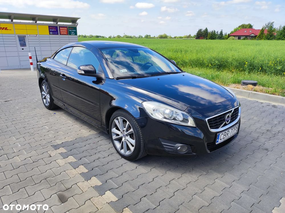 Volvo C70 D3 Momentum - 11
