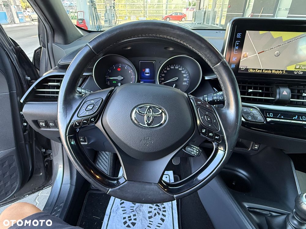 Toyota C-HR 1.2 T Prestige - 28
