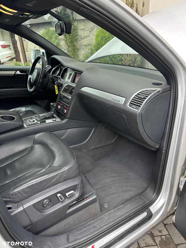 Audi Q7 - 11
