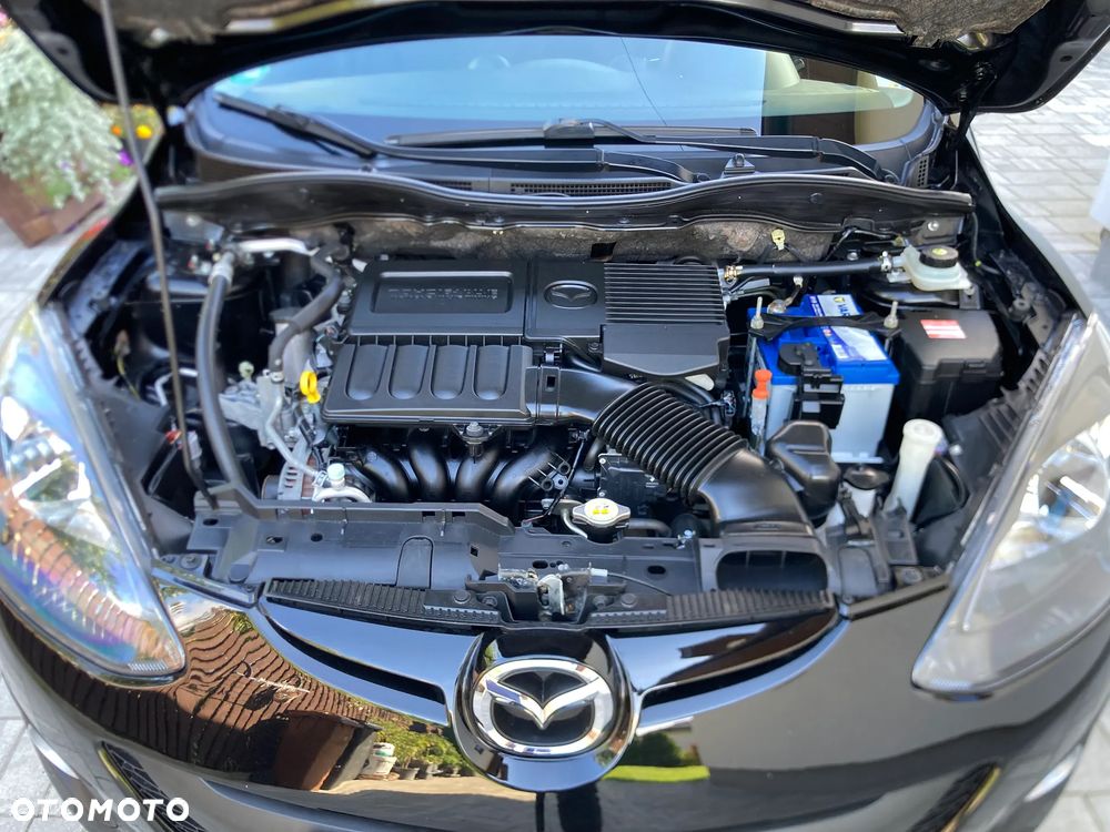 Mazda 2 1.5 Exclusive + - 9