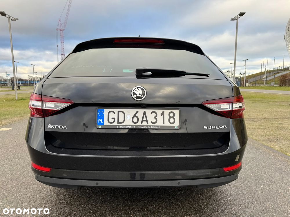 Skoda Superb 2.0 TDI Style DSG7 - 5